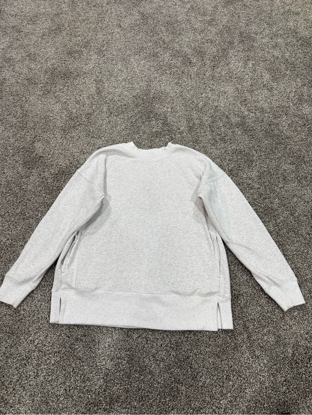 Kirkland Signature Light Gray Crewneck Sweatshirt